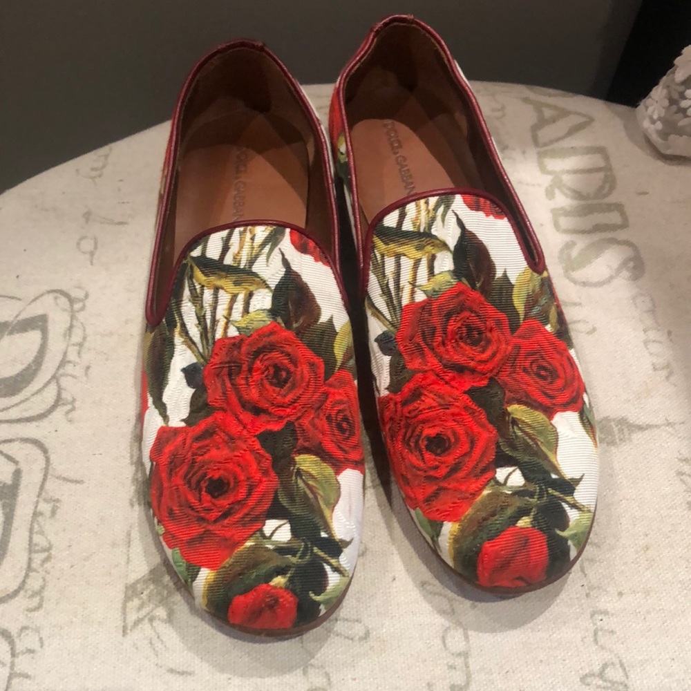 Dolce & Gabbana floral flats worn once 39